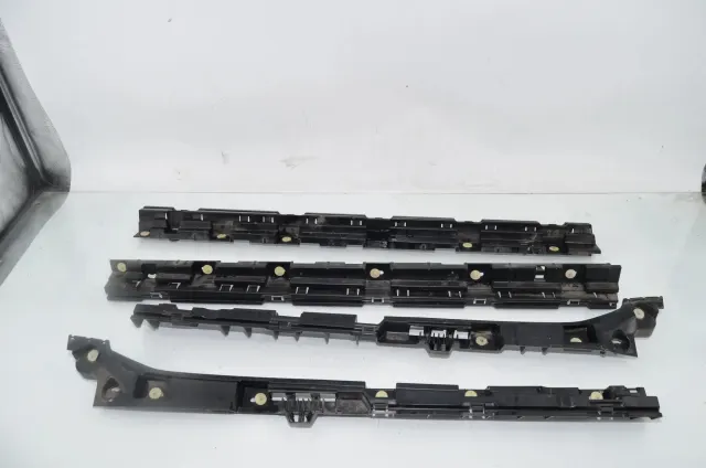 Sideskirt Bracket