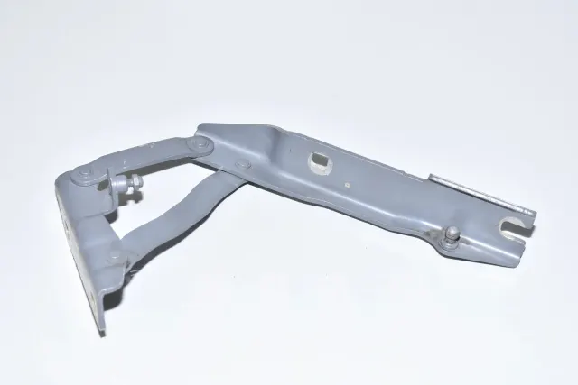 Front Left Bonnet Hinge