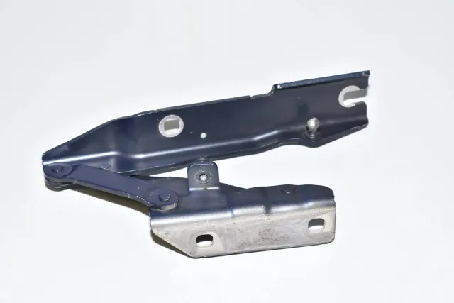 Front Left Bonnet Hinge