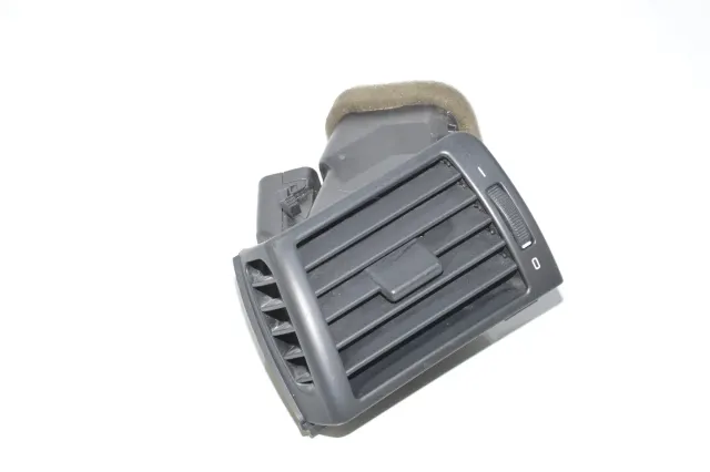 Dashboard Air Vents