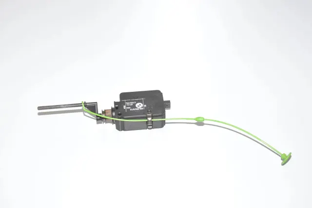 Fuel Tank Cover Lock