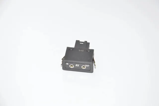 USB/AUX-In Socket Port