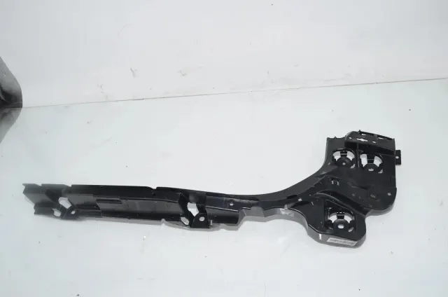 Rear Right Bumper Bracket