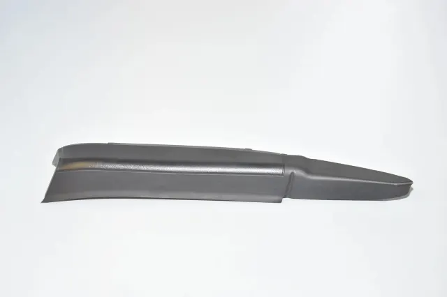 Rear Right Tail Light Trim