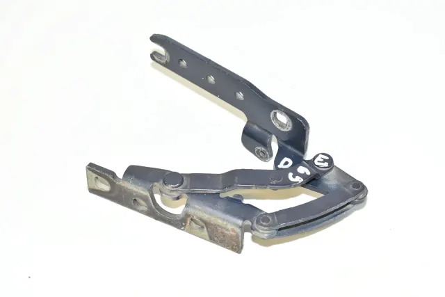 Front Right Bonnet Hinge