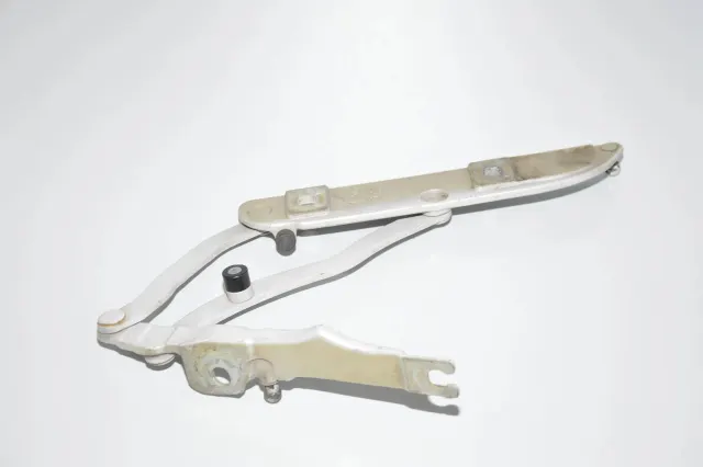 Right Side Bootlid Hinge