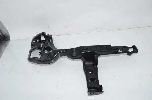 Rear Left Bumper Bracket