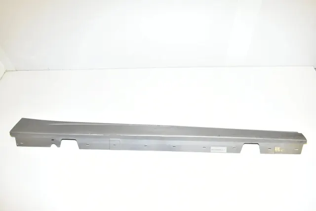 Right Side Sideskirt