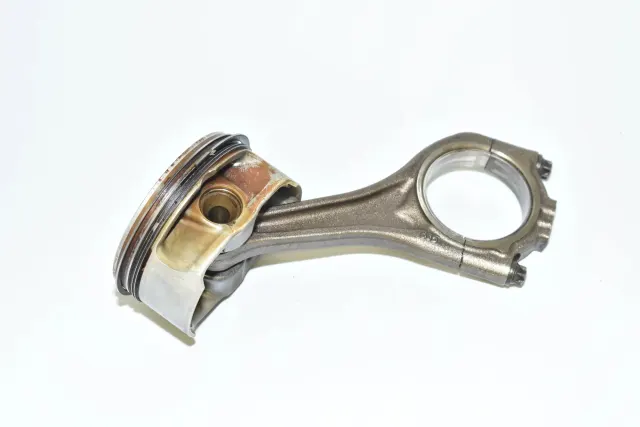 Piston
