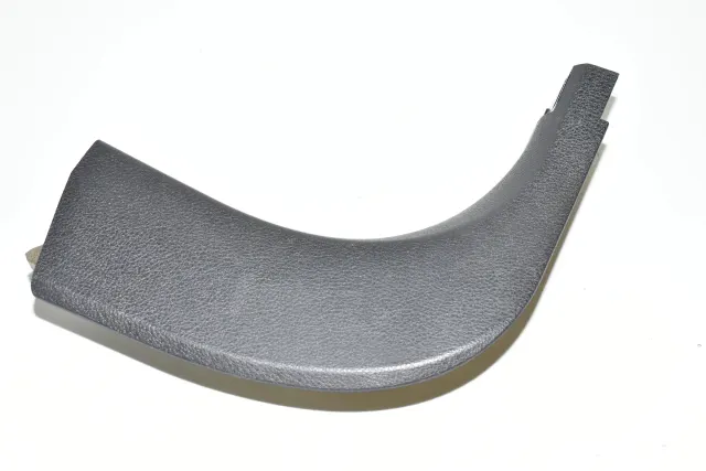 Front Right Interior Step Trim