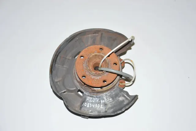 Rear Left Wheel Hub Spindle