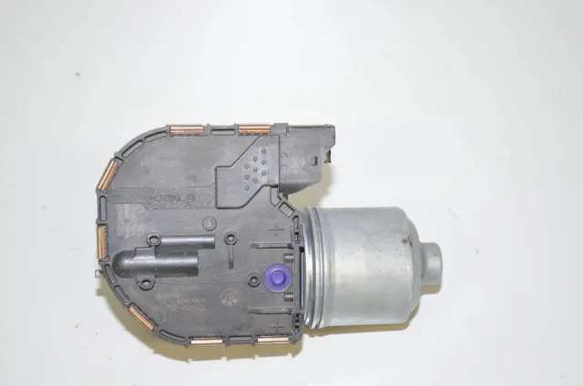 Front Windshield Wiper Mechanism