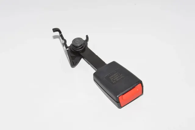 Rear Right Seat Buckle
