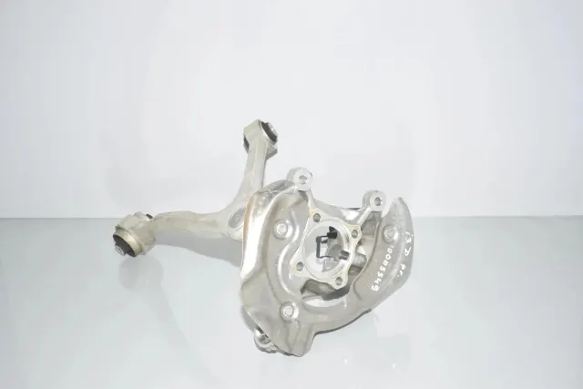 Front Right Wheel Hub