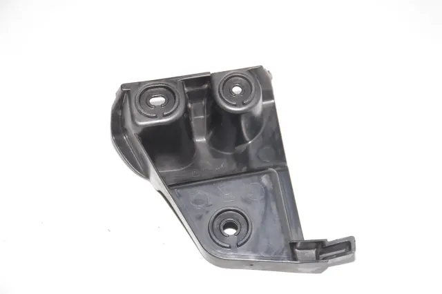 Rear Right Bumper Bracket