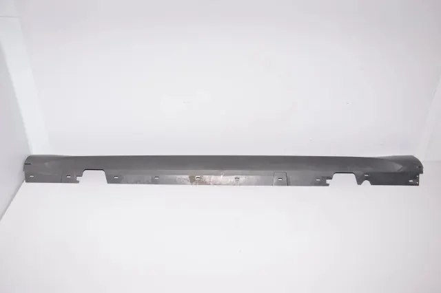 Left Side Plastic Sideskirt Cover