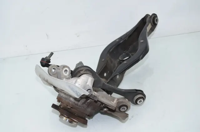 Rear Right Wheel Hub