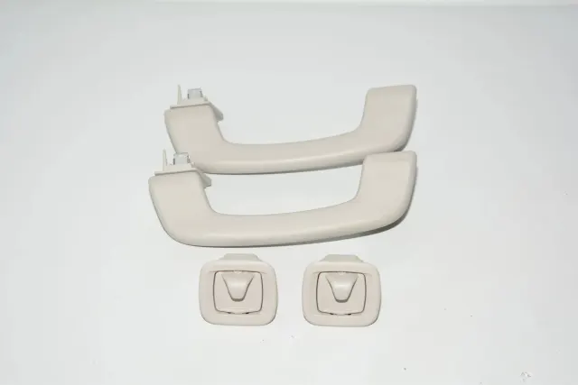 Front Right Roof Handle