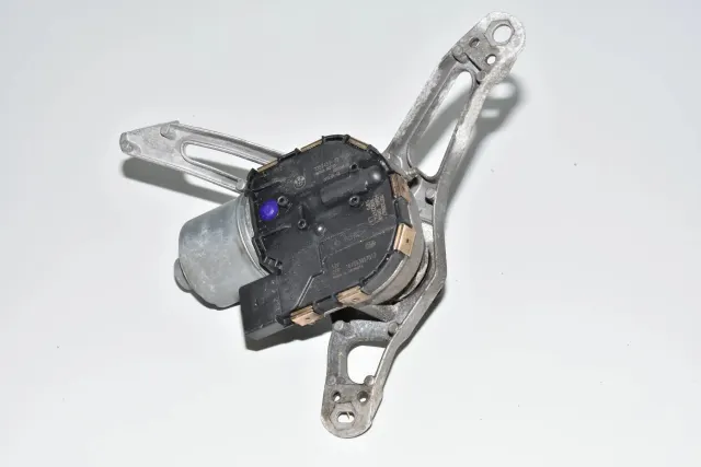 Front Windshield Wiper Mechanism