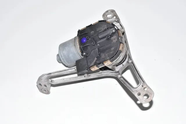 Front Windshield Wiper Mechanism