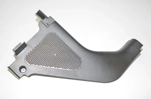 Front Right Interior Step Trim
