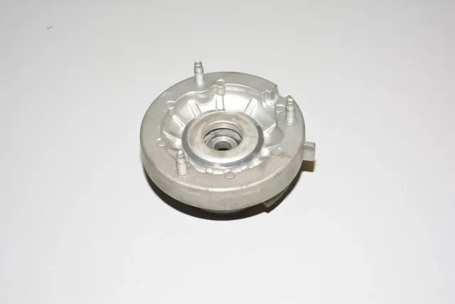 Rear Left Shock Absorber Bracket