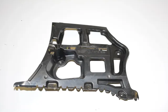 Rear Right Bumper Bracket