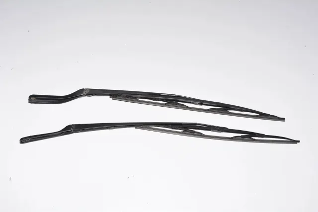 Front Wiper Arms