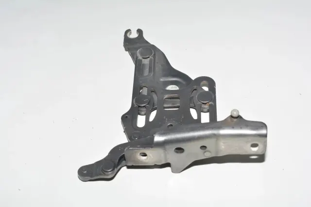 Front Right Bonnet Hinge