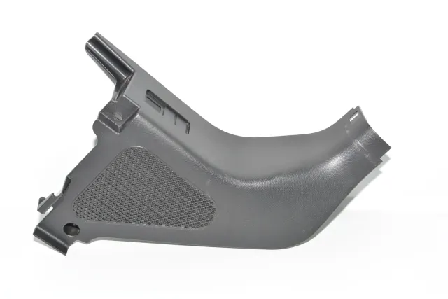 Front Right Interior Step Trim