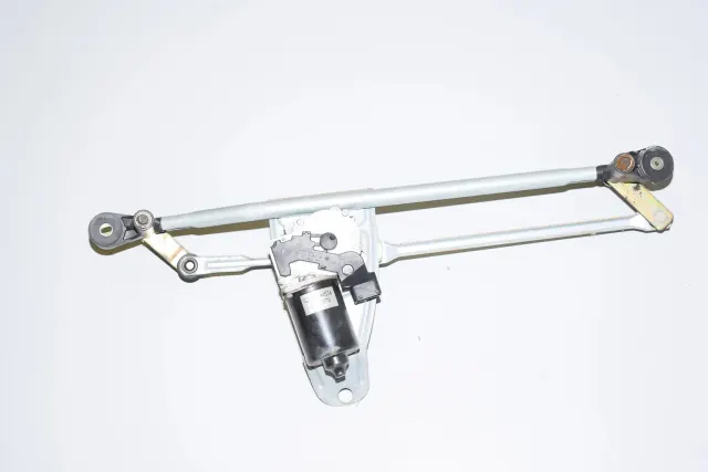 Front Windshield Wiper Mechanism