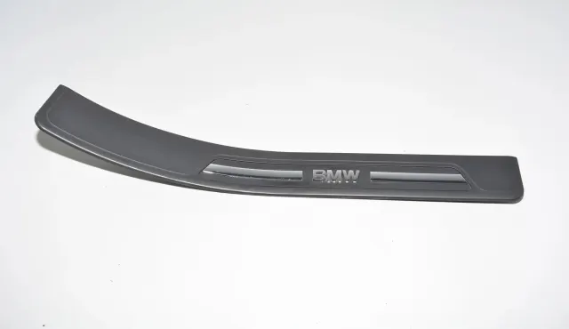 Rear Right Sill Trim