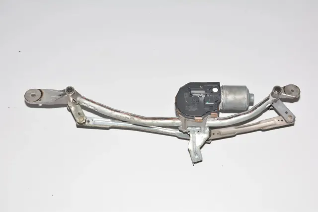 Front Windshield Wiper Mechanism