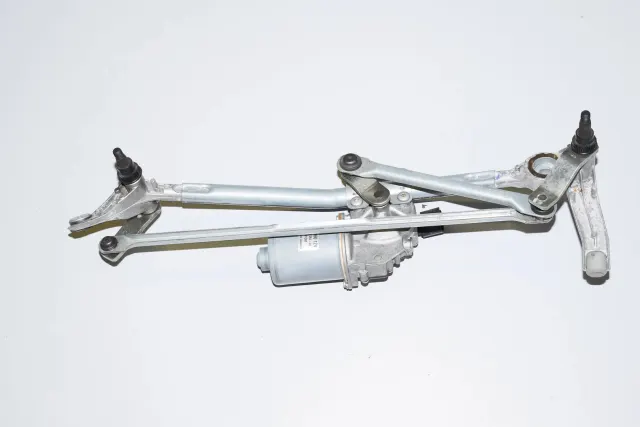 Front Windshield Wiper Mechanism