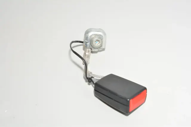 Rear Right Seat Buckle