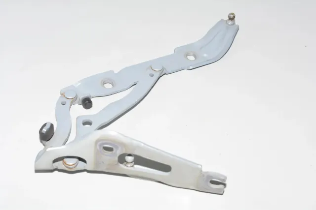 Left Side Bootlid Hinge