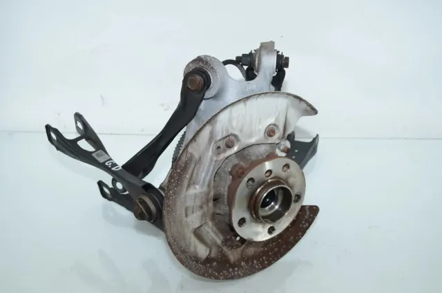 Rear Right Wheel Hub