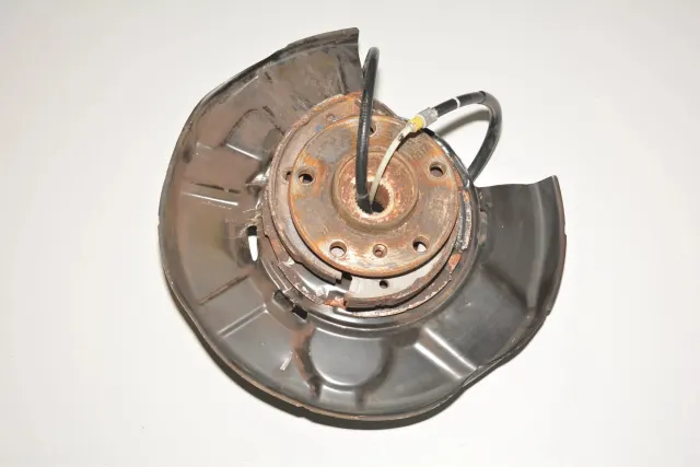 Rear Left Wheel Hub Spindle