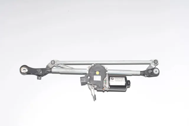 Front Windshield Wiper Mechanism