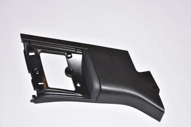 Right Side Pillar Trim