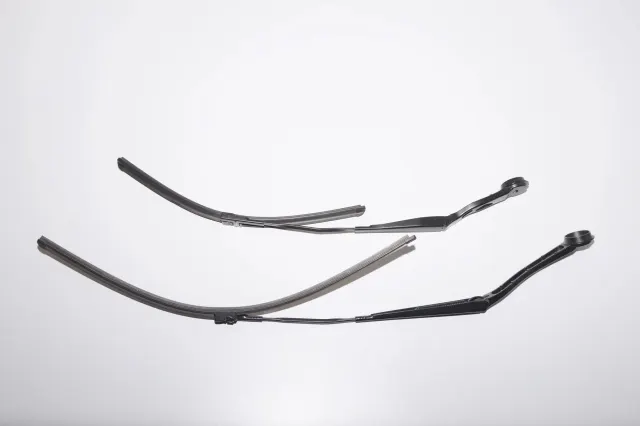 Front Wiper Arms