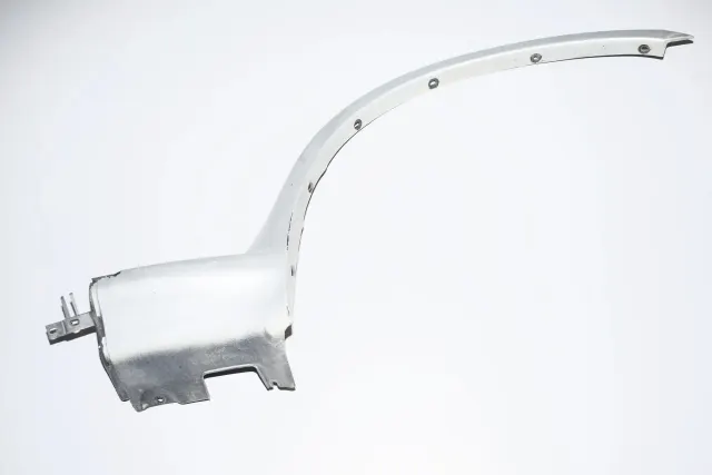 Rear Left Fender Arch Trim