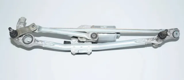Front Windshield Wiper Mechanism