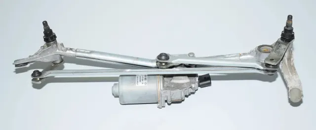 Front Windshield Wiper Mechanism