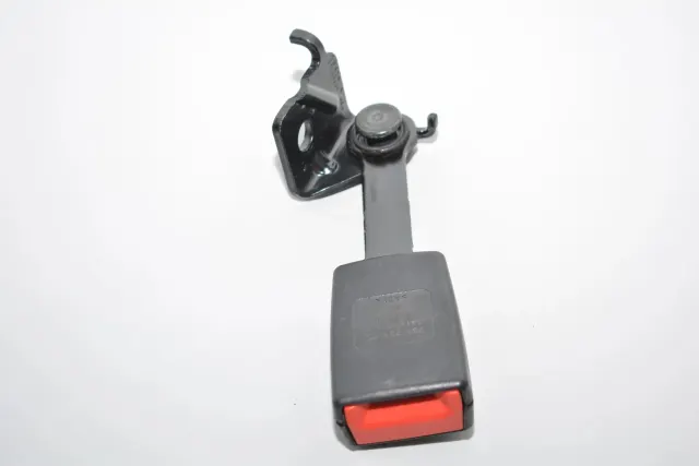 Rear Right Seat Buckle