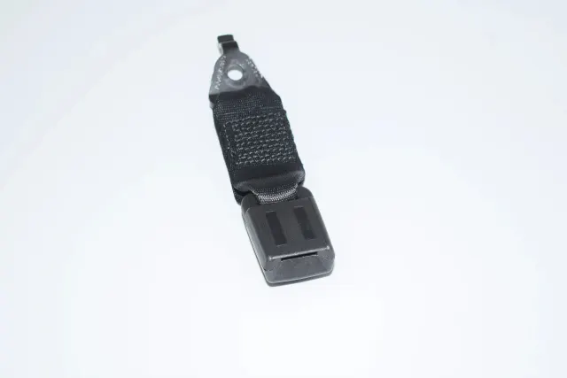 Rear Middle Seat Buckle