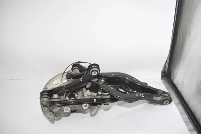 Rear Right Wheel Hub