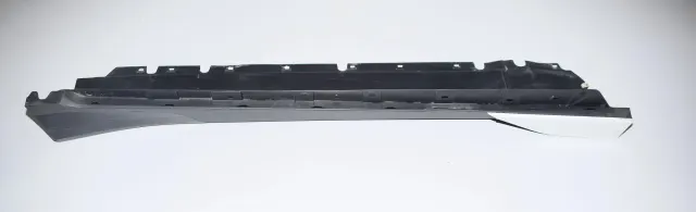 Right Side Sideskirt