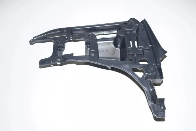 Rear Right Bumper Bracket