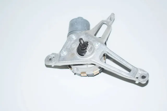 Front Windshield Wiper Mechanism